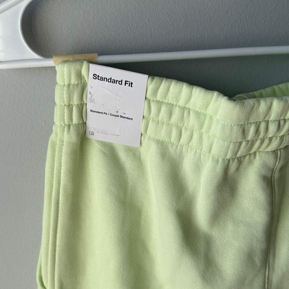 Nike Girls Neon Yellow Jogger Sweatpants NWT - Picture 7 of 7